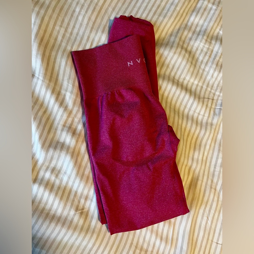 NVGTN Leggings Size Small